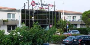 facade