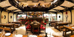 restaurant
