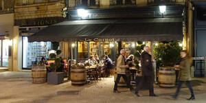 restaurant