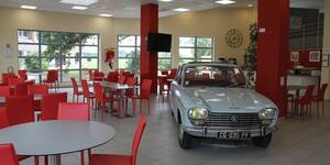 restaurant