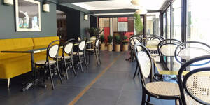 restaurant