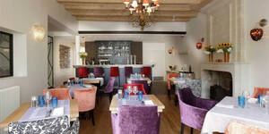 restaurant
