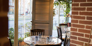 restaurant