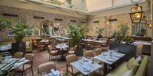 restaurant