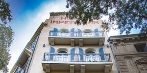 facade