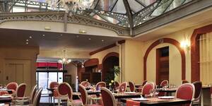 restaurant