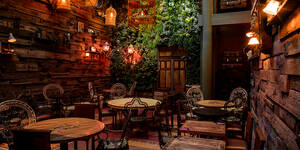 restaurant