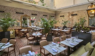 restaurant