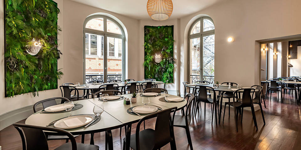restaurant