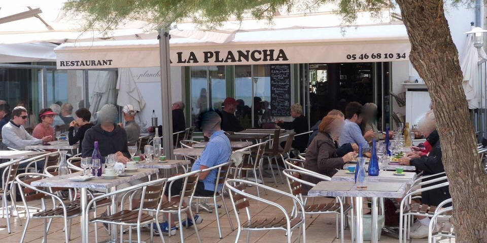 restaurant