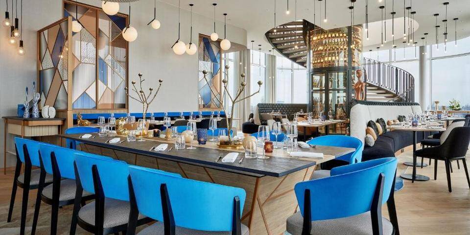 restaurant