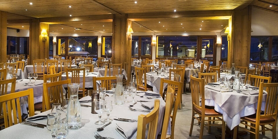 restaurant