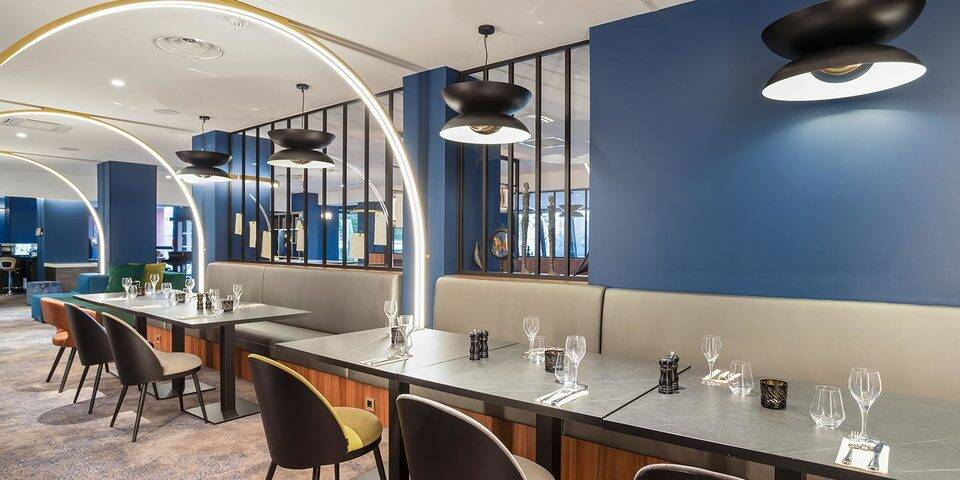 restaurant
