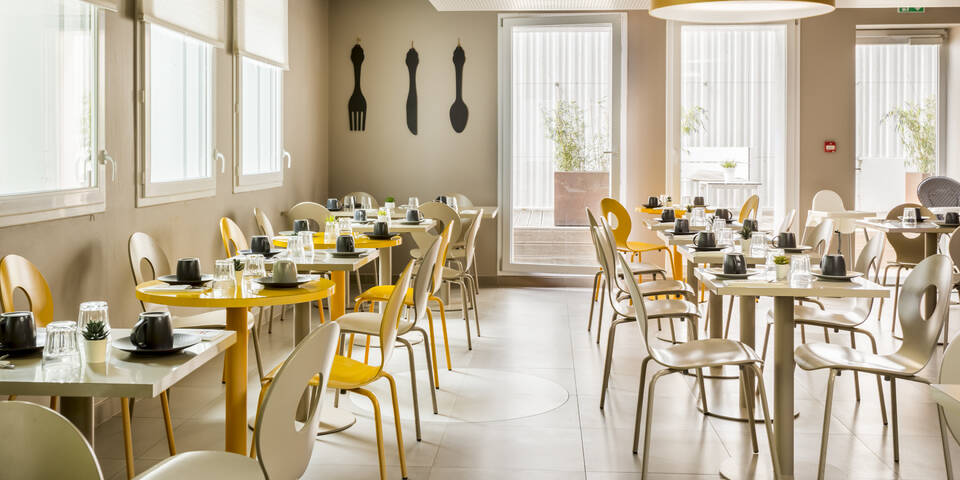 restaurant