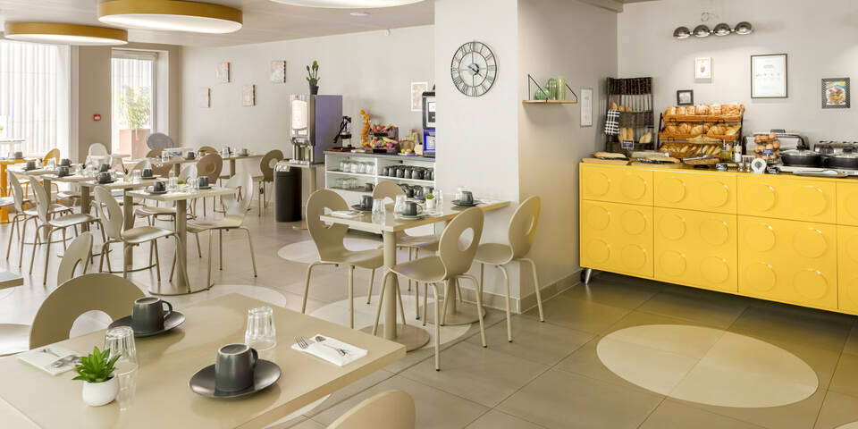 restaurant