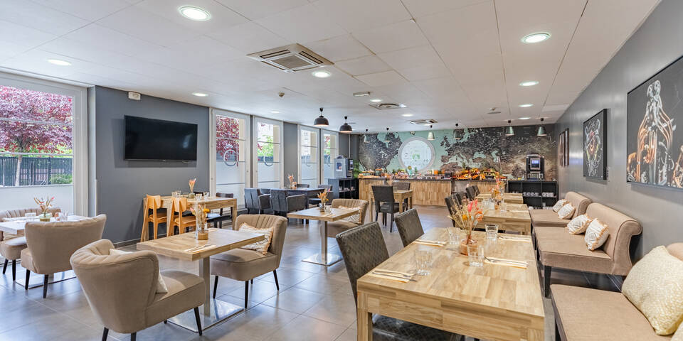 restaurant