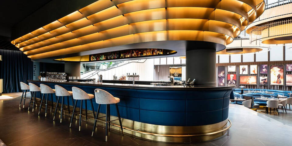 restaurant