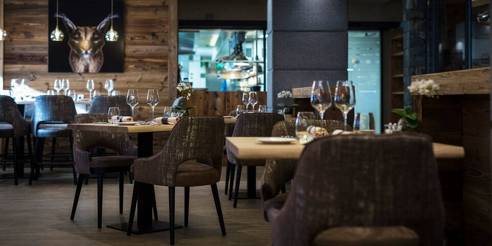 restaurant