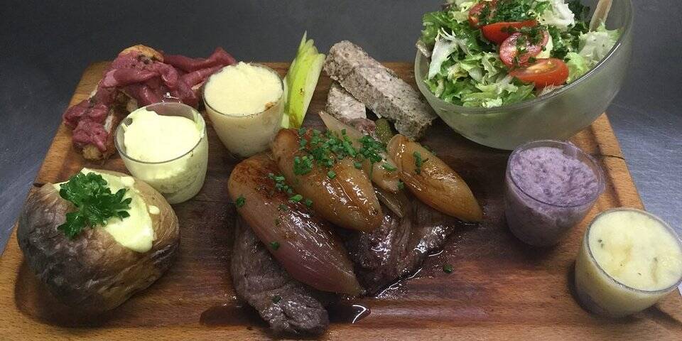 restaurant