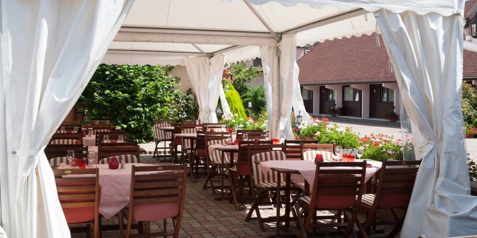 restaurant