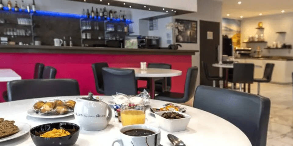 restaurant