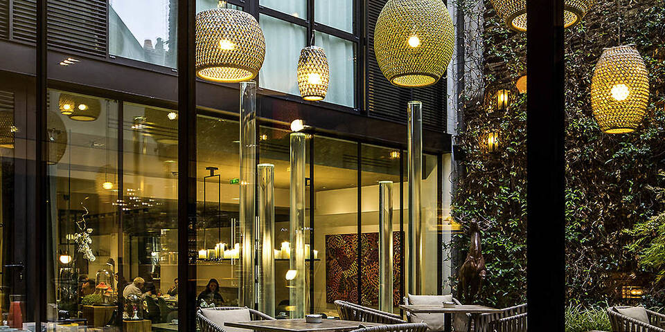 restaurant