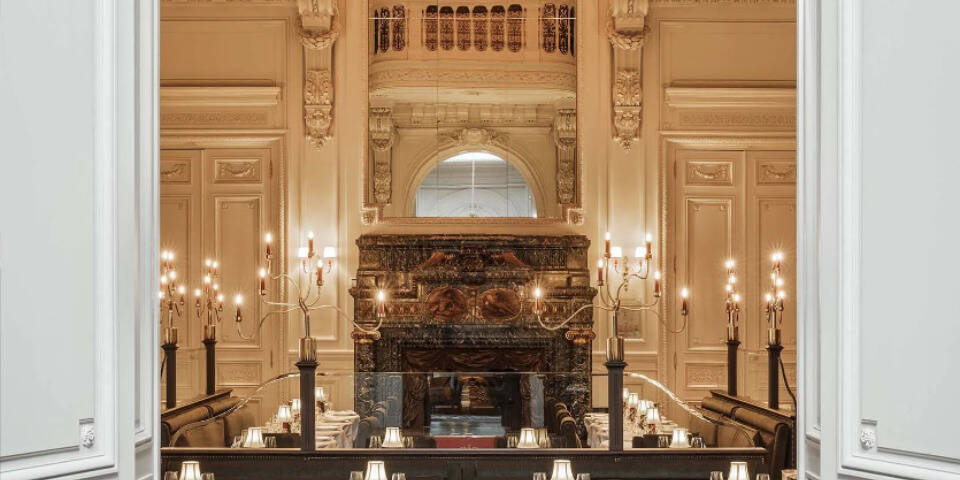 restaurant
