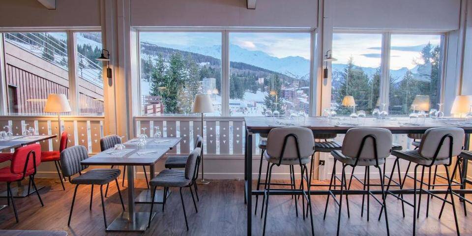 restaurant