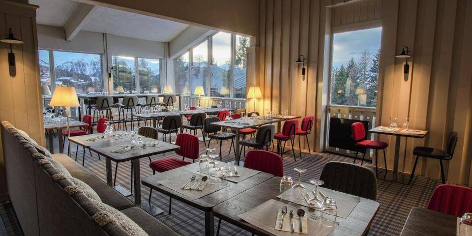 restaurant