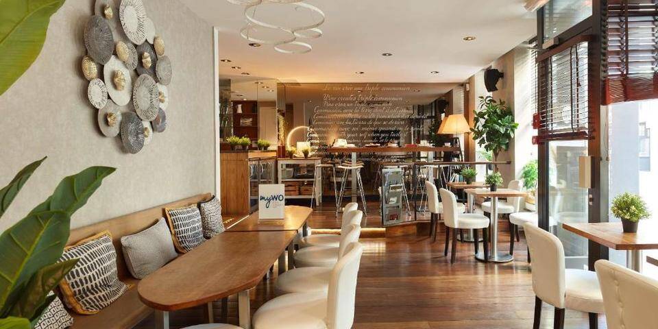 restaurant