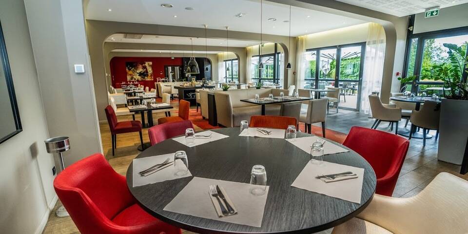 restaurant
