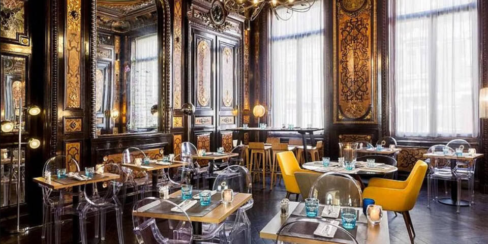 restaurant