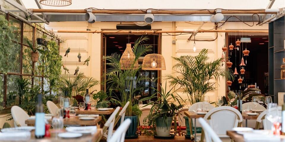 restaurant