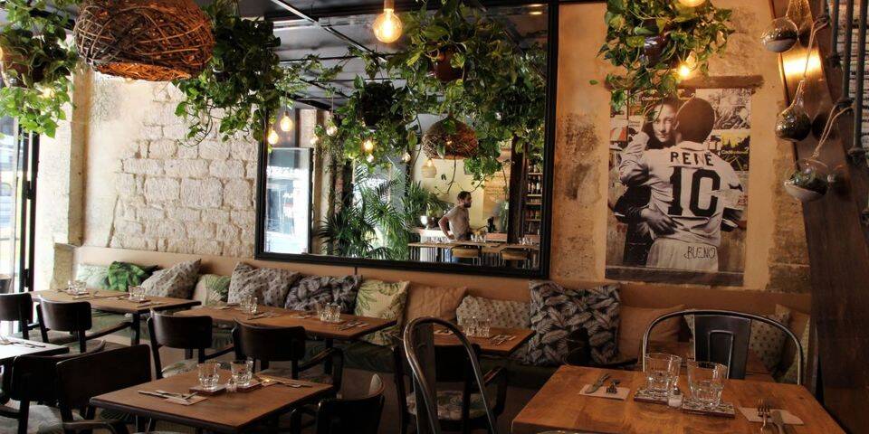 restaurant