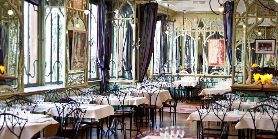 restaurant