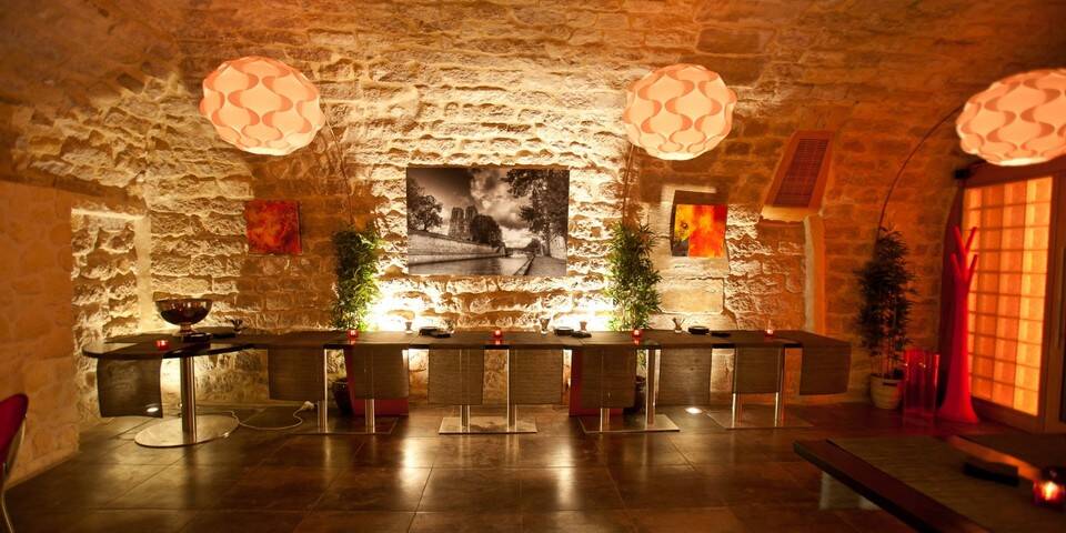 restaurant