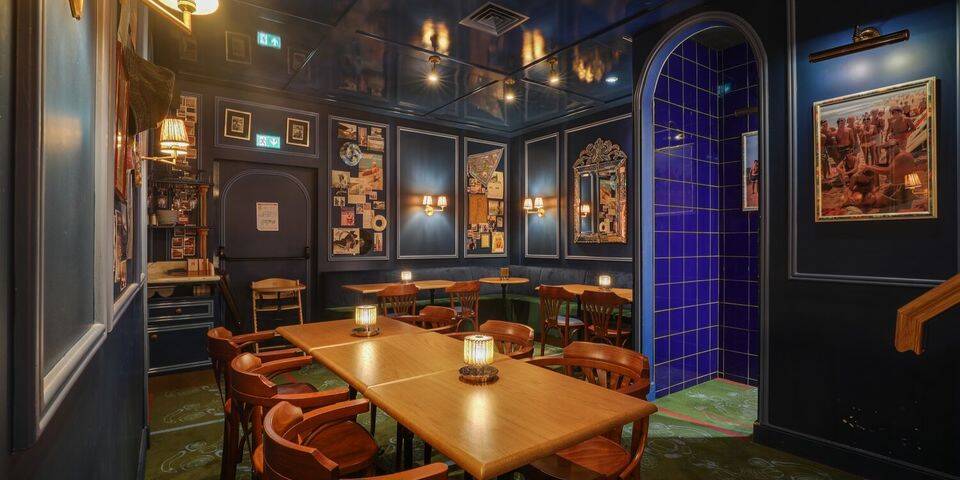 restaurant
