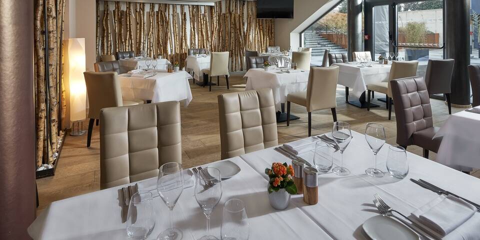 restaurant