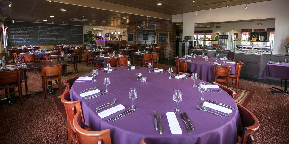 restaurant