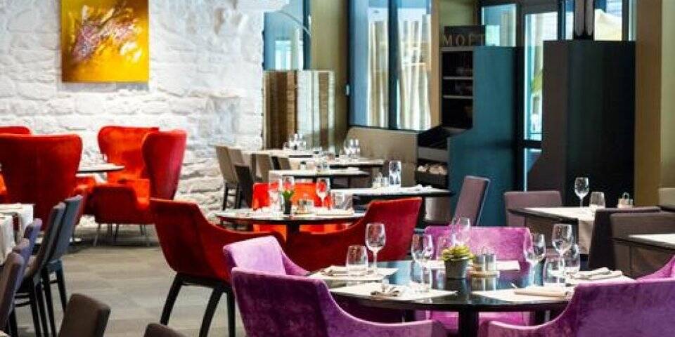 restaurant
