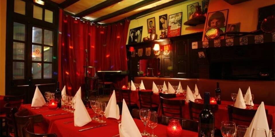 restaurant