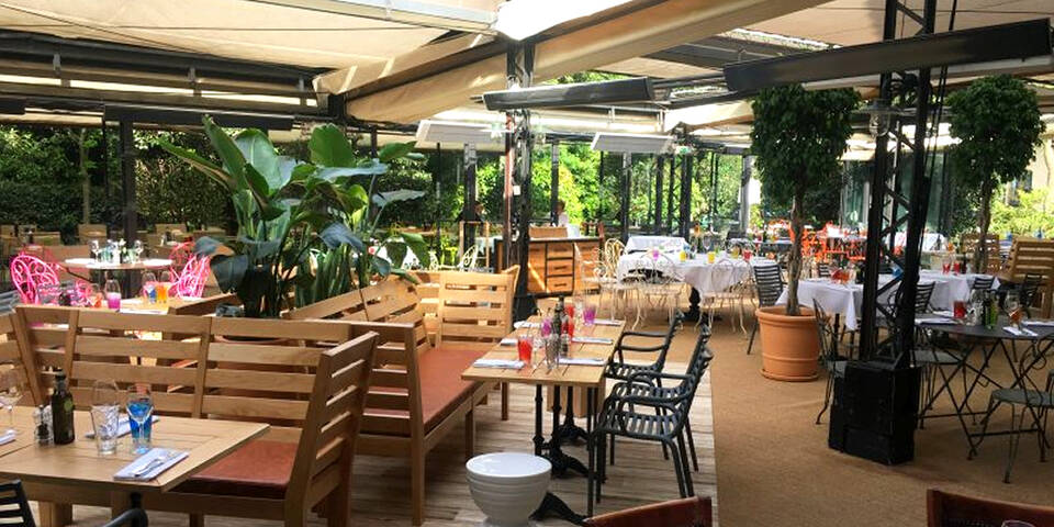restaurant