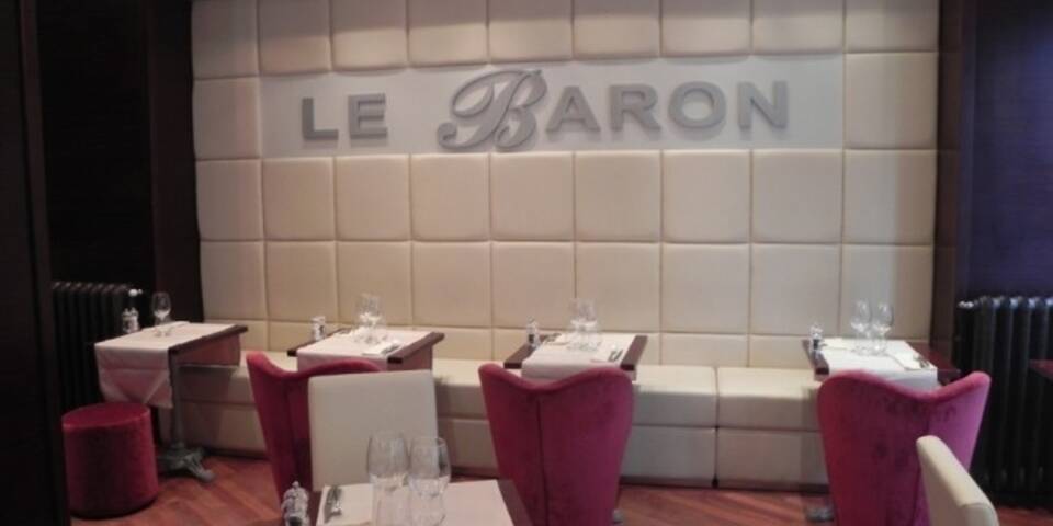 restaurant