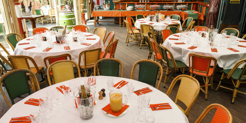restaurant