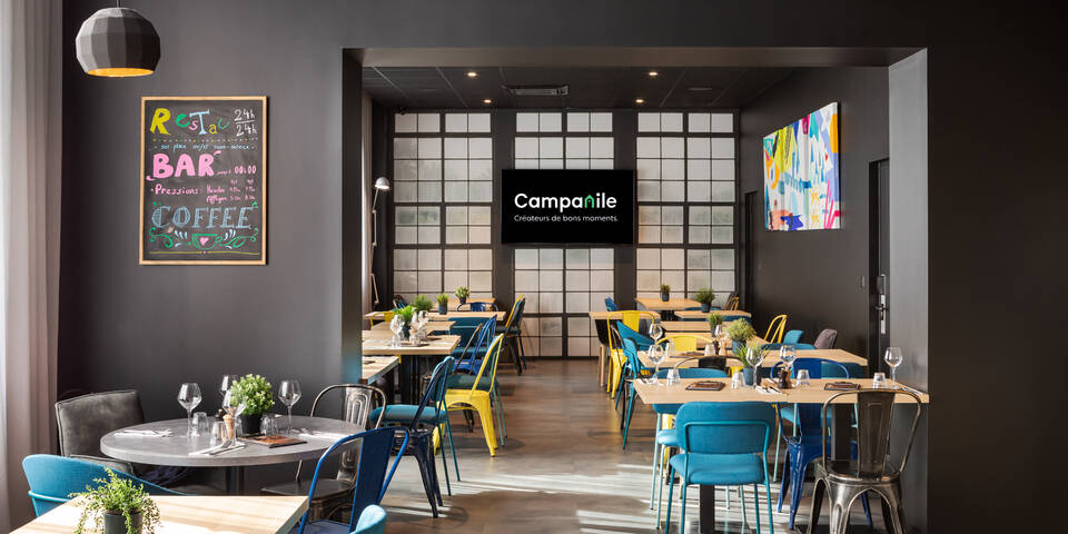 restaurant