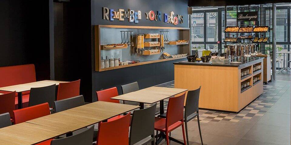 restaurant