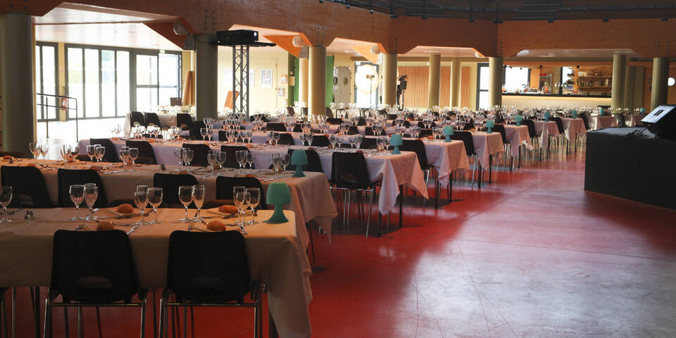 restaurant