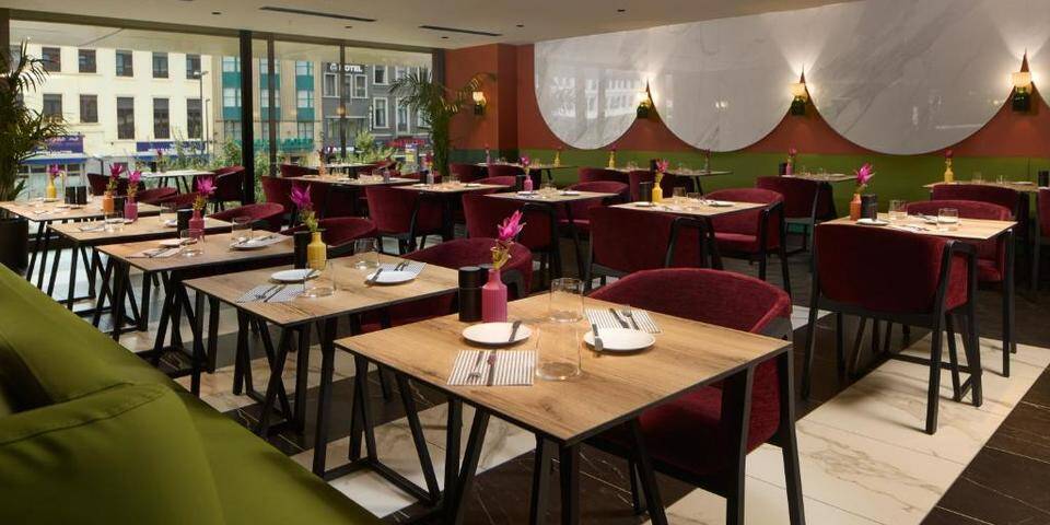 restaurant