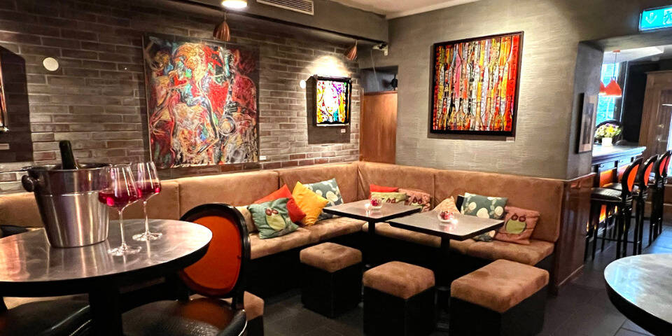 restaurant