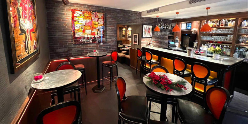 restaurant